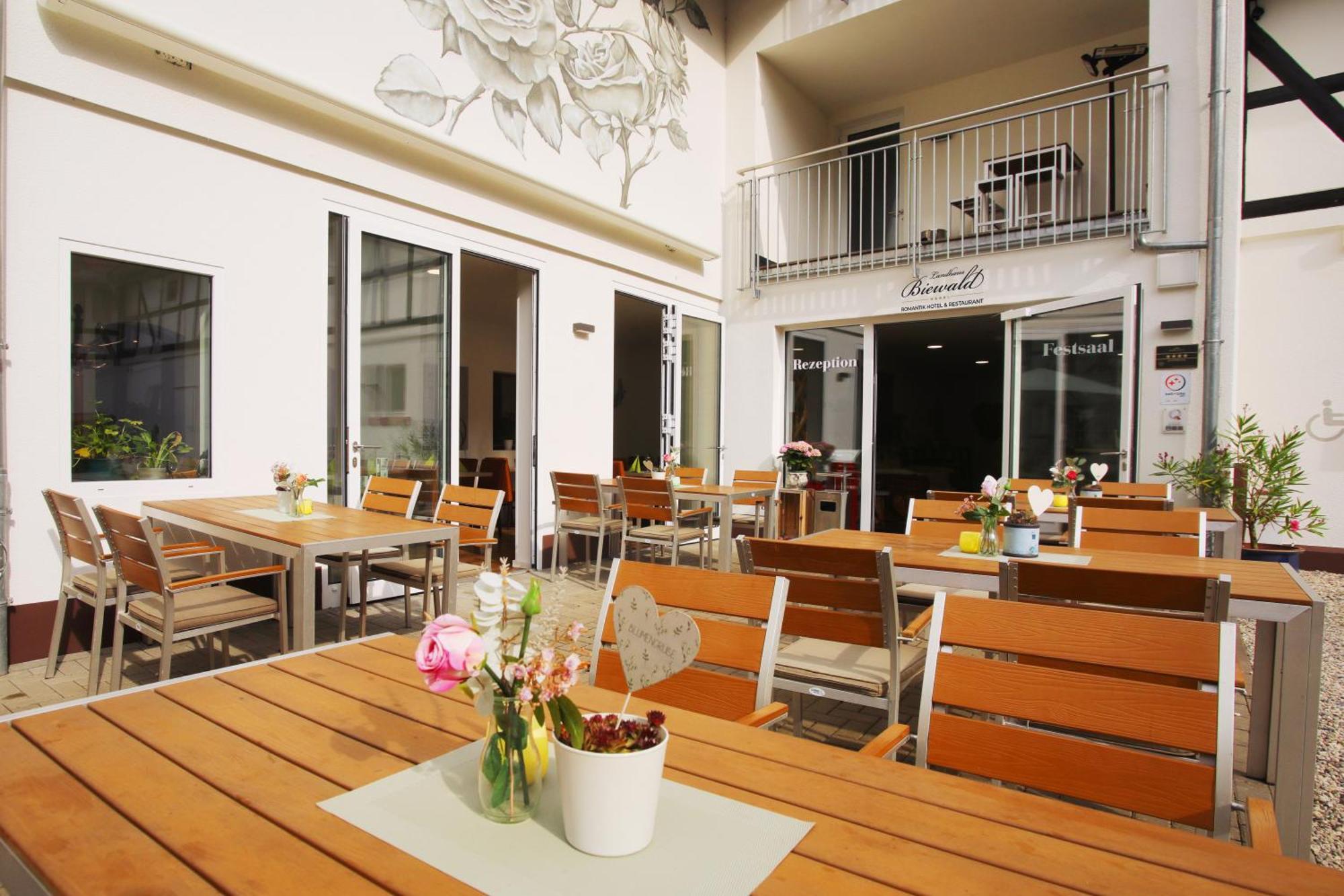 Romantik Hotel Landhaus Biewald Friedland  Buitenkant foto
